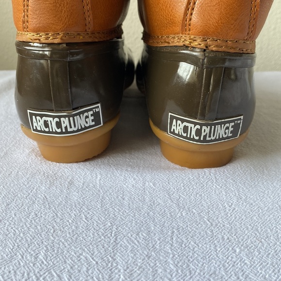 NIB Artic Plunge Duck Boots - Picture 3 of 6